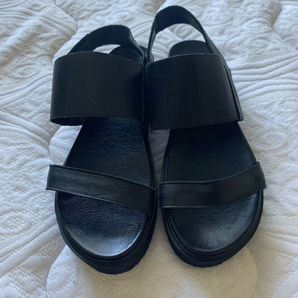 Miz mooz leather sandals